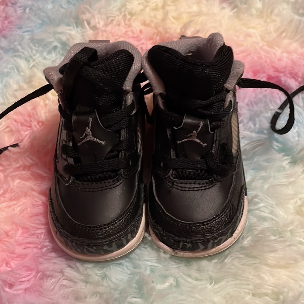 Air Jordan Spiziki - Picture 2 of 7